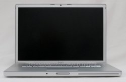 Oprava MacBook Pro - Nesvítí LCD